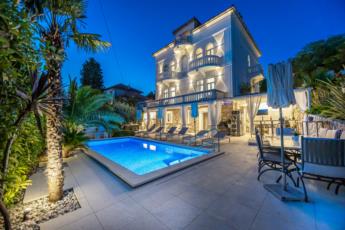 Crikvenica Apartments
